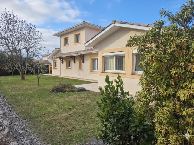 Maison 5 pièces 178 m²