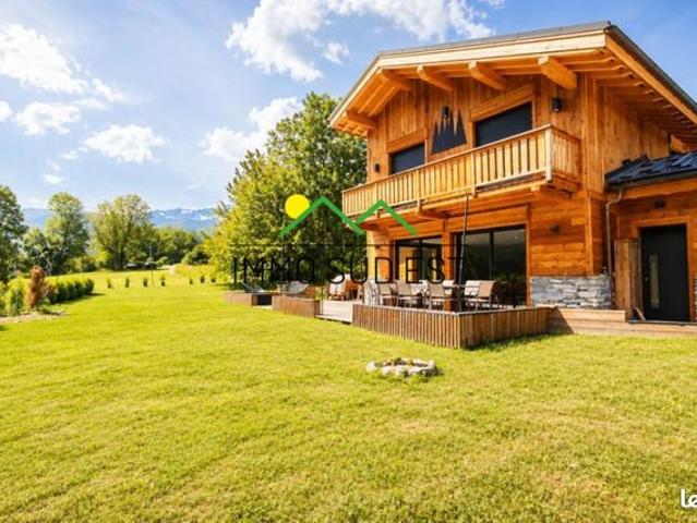 Maison 5 pièces 178 m²
