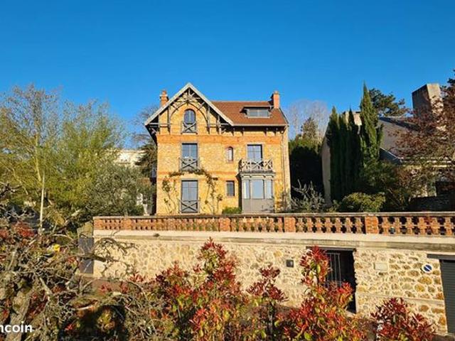 Maison 5 pièces 178 m²