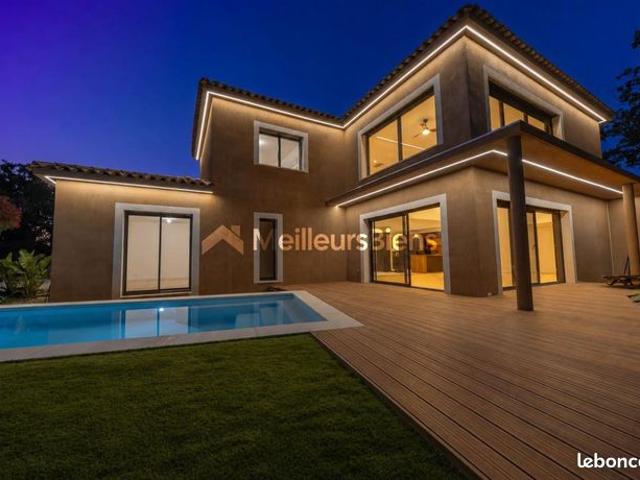Maison 5 pièces 178 m²
