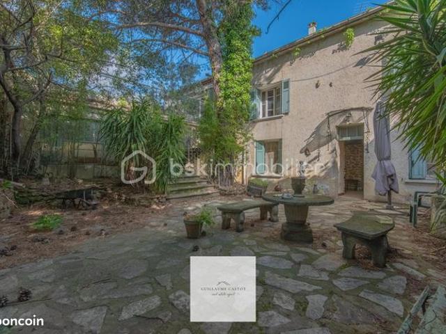 Maison 5 pièces 179 m²