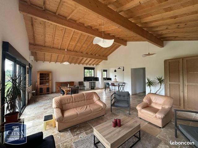 Maison 5 pièces 179 m²