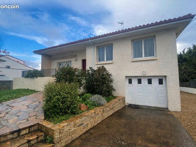 Maison 5 pièces 179 m²