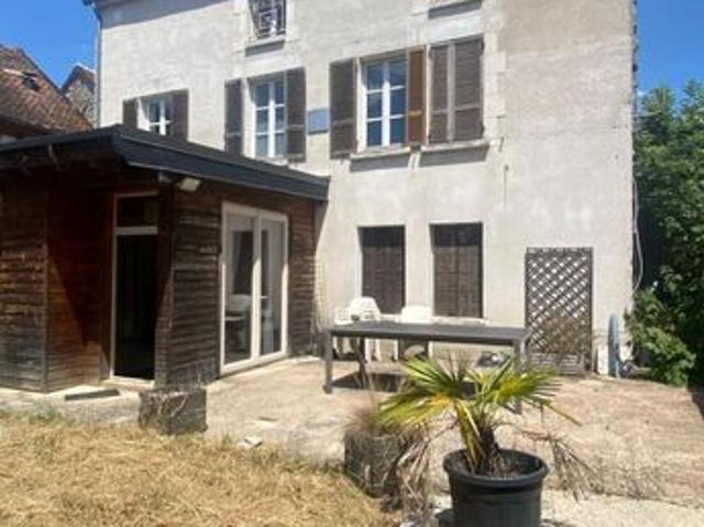 Maison 5 pièces 179 m²