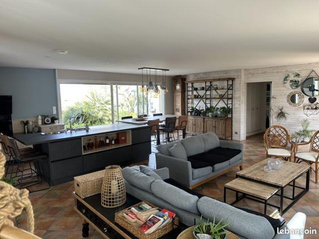 Maison 5 pièces 147 m²