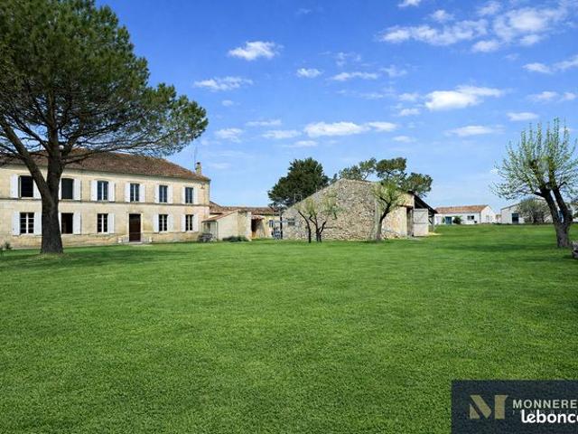 Maison 5 pièces 170 m²