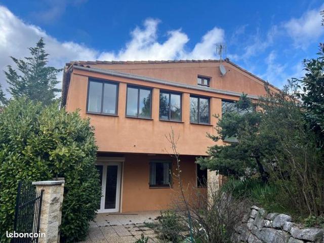 Maison 5 pièces 170 m²