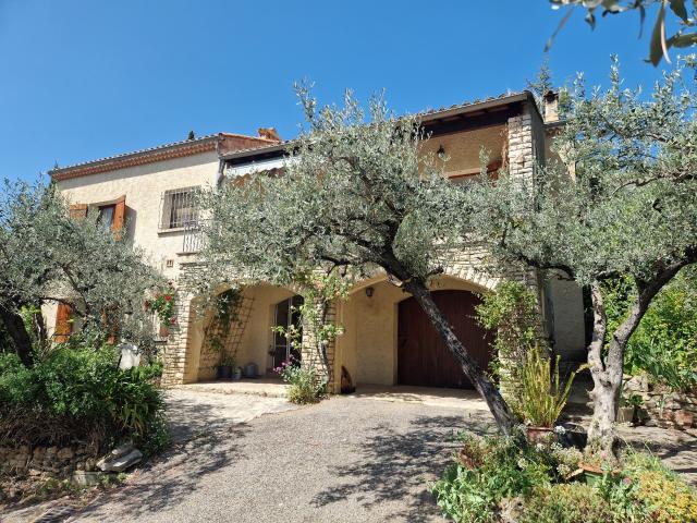 Maison 5 pièces 170 m²