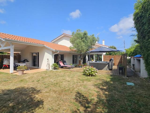 Maison 5 pièces 170 m²