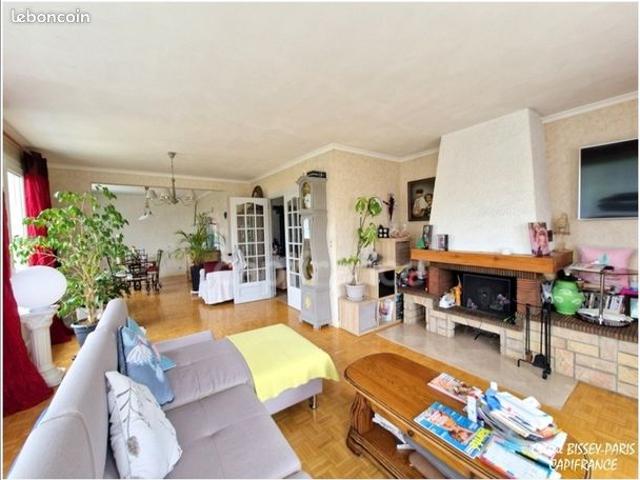 Maison 5 pièces 170 m²