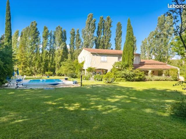 Maison 5 pièces 170 m²