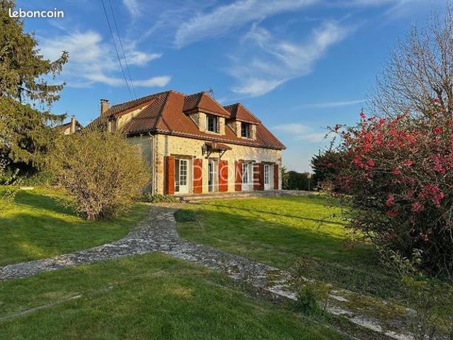 Maison 5 pièces 170 m²