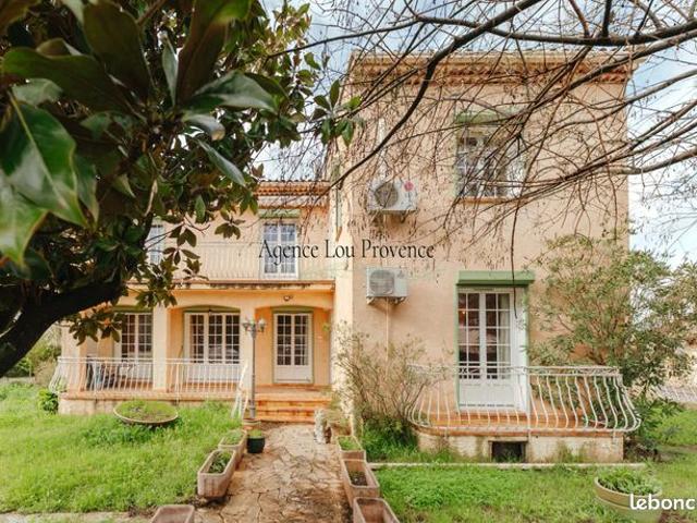 Maison 5 pièces 170 m²