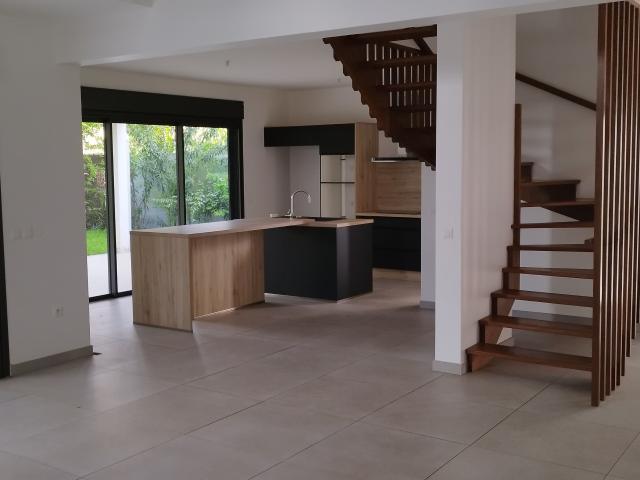 Maison 5 pièces 170 m²