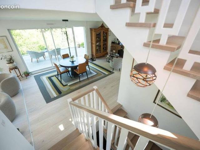 Maison 5 pièces 170 m²