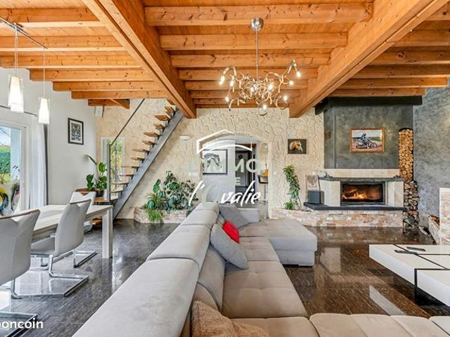 Maison 5 pièces 170 m²