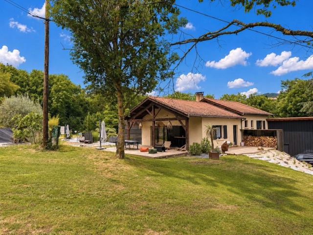 Maison 5 pièces 170 m²