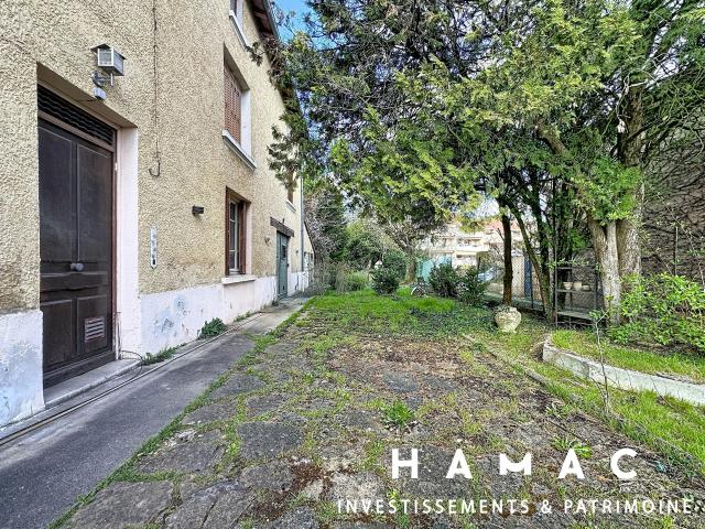 Maison 5 pièces 210 m²