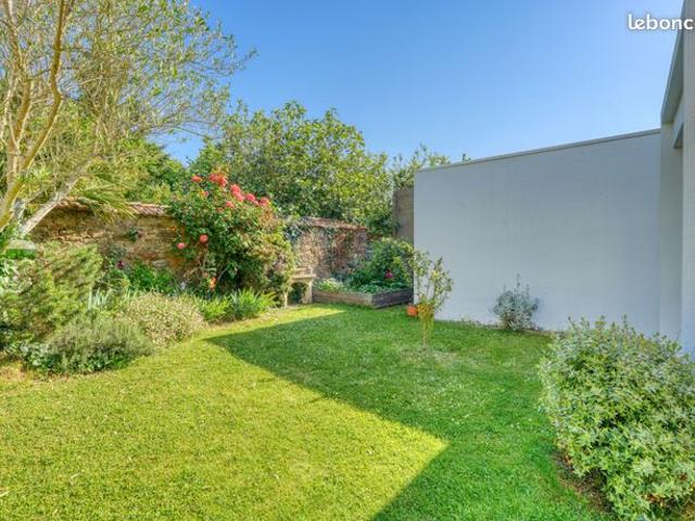 Maison 5 pièces 170 m²