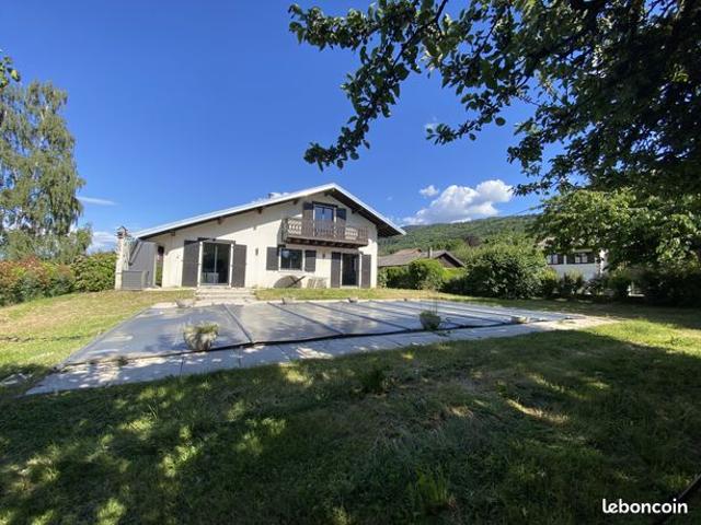 Maison 5 pièces 170 m²
