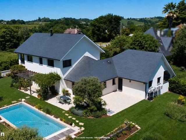 Maison 5 pièces 170 m²