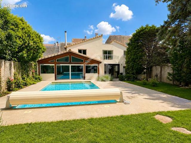 Maison 5 pièces 170 m²