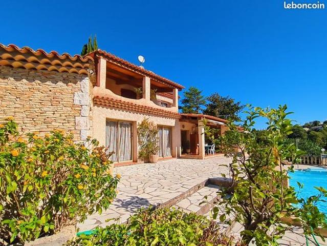Maison 5 pièces 170 m²