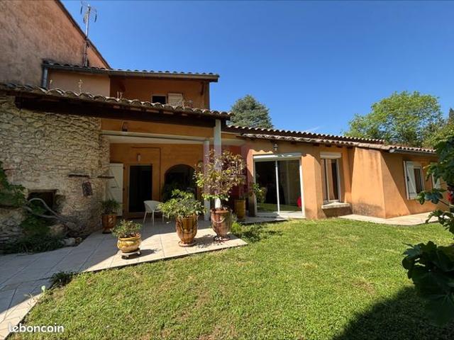 Maison 5 pièces 170 m²