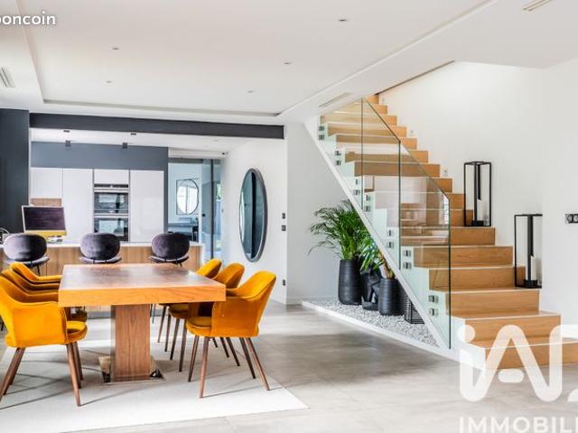Maison 5 pièces 170 m²