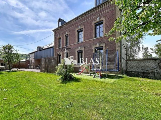 Maison 5 pièces 170 m²
