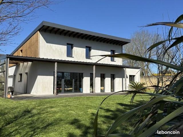 Maison 5 pièces 170 m²