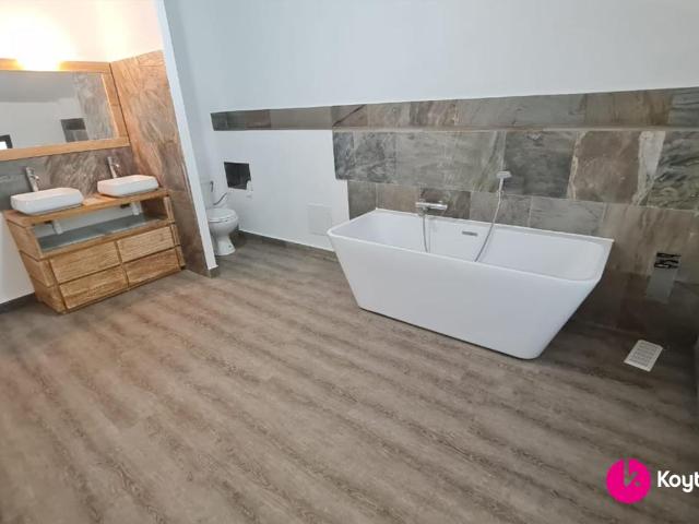 Maison 5 pièces, 170 m² à louer à La Possession 97419
