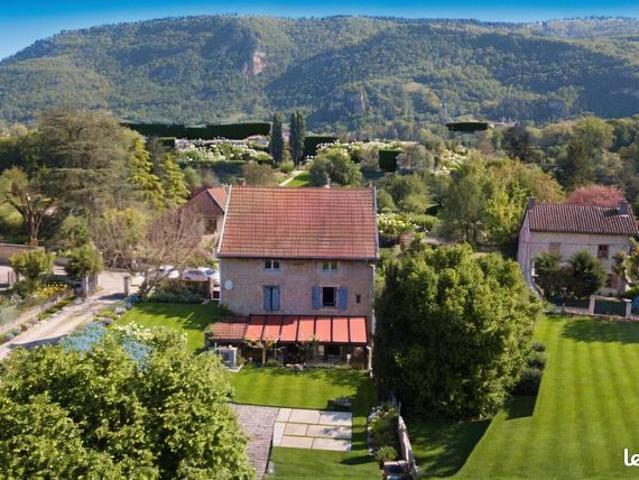 Maison 5 pièces 171 m²