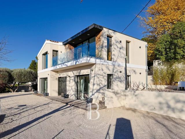 Maison 5 pièces 171 m²