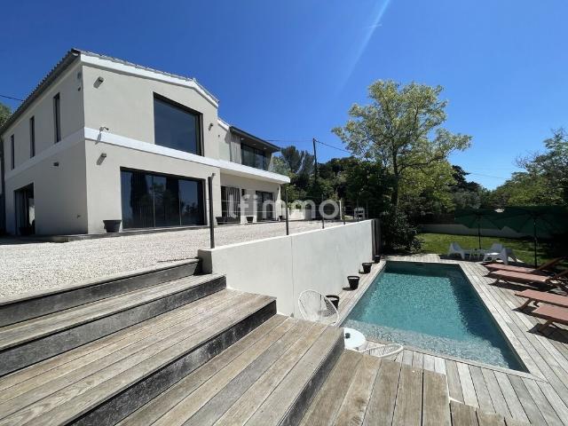 Maison 5 pièces 171 m²