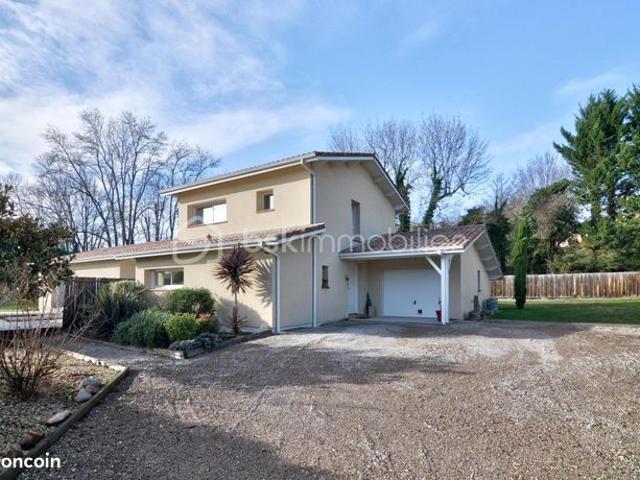 Maison 5 pièces 171 m²