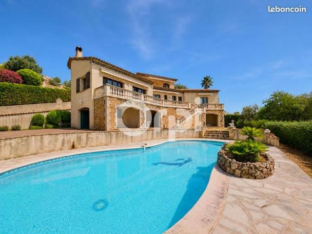 Maison 5 pièces 171 m²