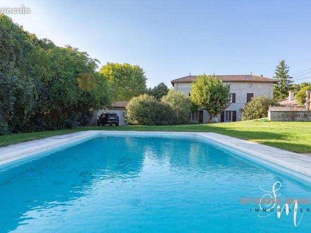 Maison 5 pièces 171 m²