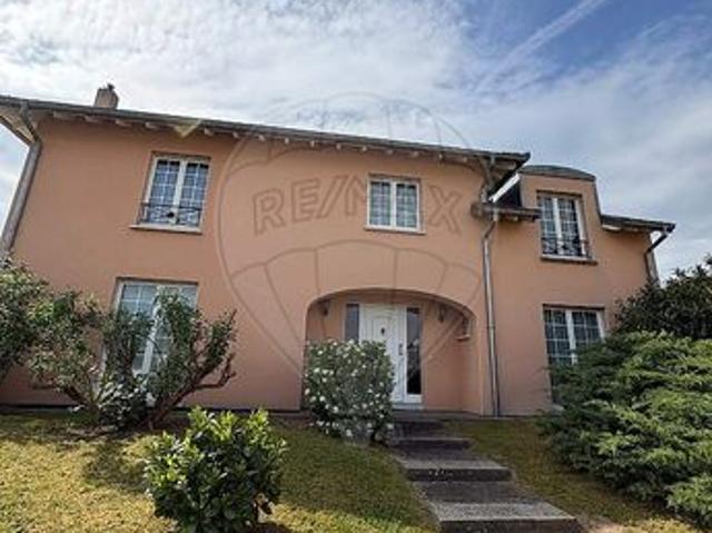 Maison 5 pièces 171 m²