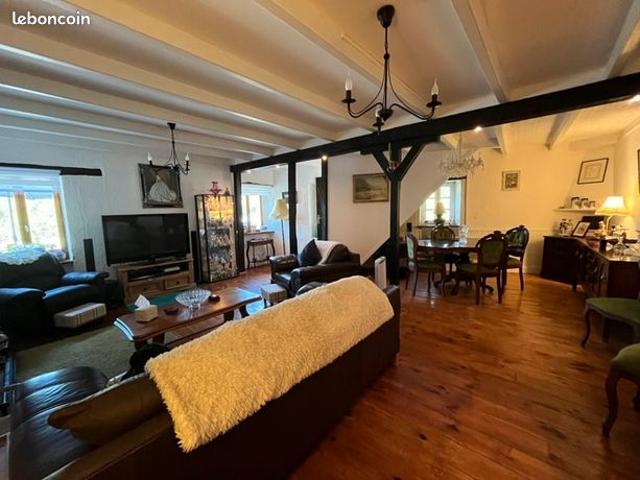 Maison 5 pièces 171 m²