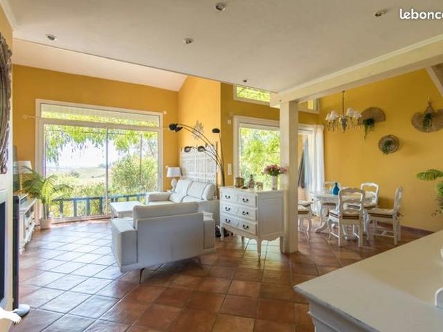 Maison 5 pièces 171 m²