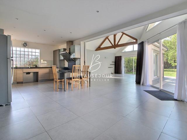 Maison 5 pièces 171 m²