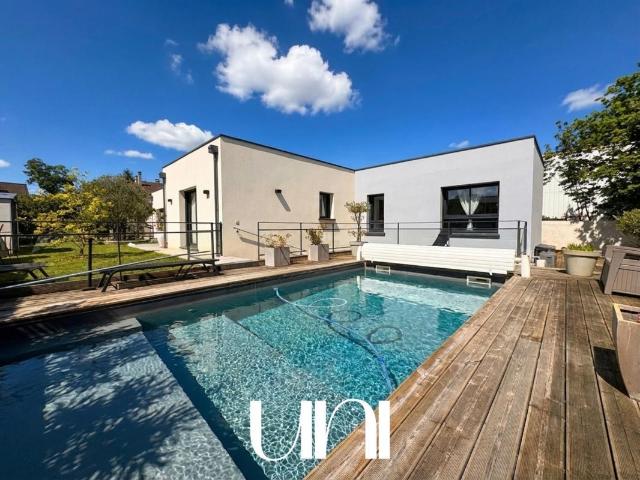 Maison 5 pièces 172 m²