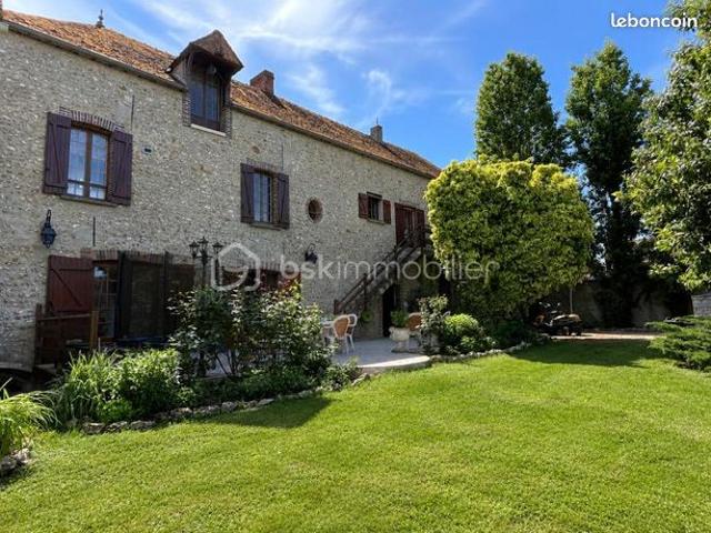 Maison 5 pièces 172 m²