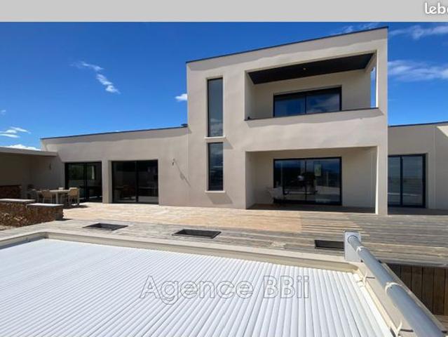 Maison 5 pièces 172 m²