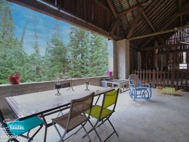 Maison 5 pièces 172 m²