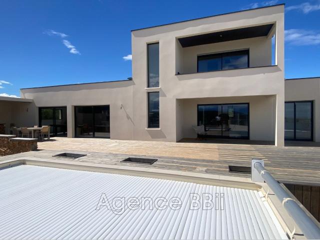 Maison 5 pièces 172 m²