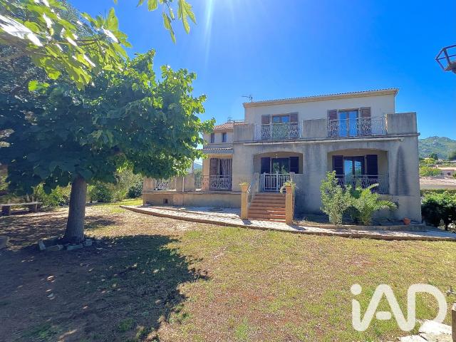 Maison 5 pièces 172 m²