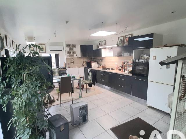 Maison 5 pièces 172 m²