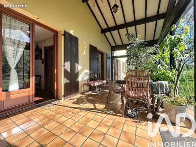Maison 5 pièces 172 m²